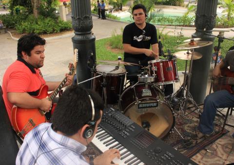 Recitais Sesc de Música Instrumental apresenta Quarteto Bossa